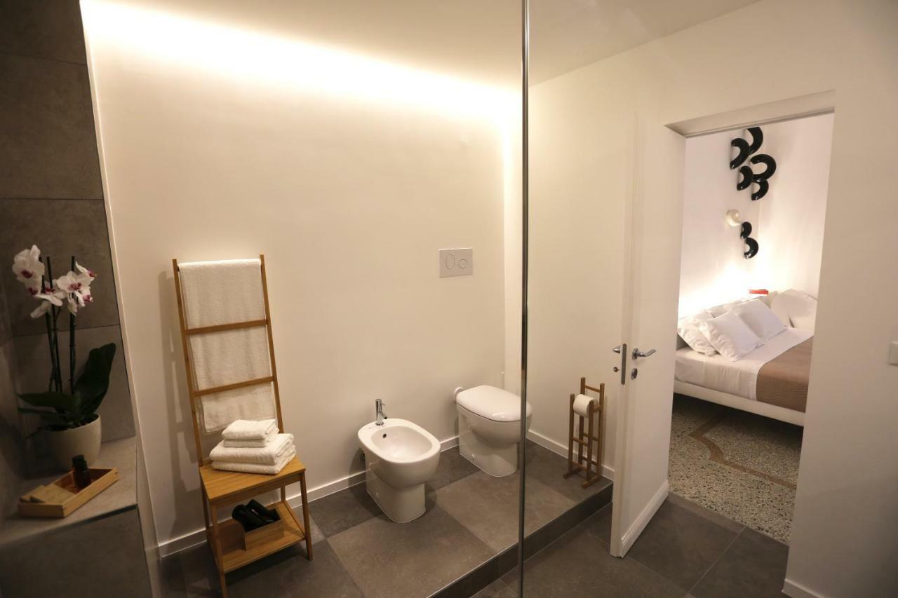 Re Ruggero Rooms Reggio Calabria Esterno foto
